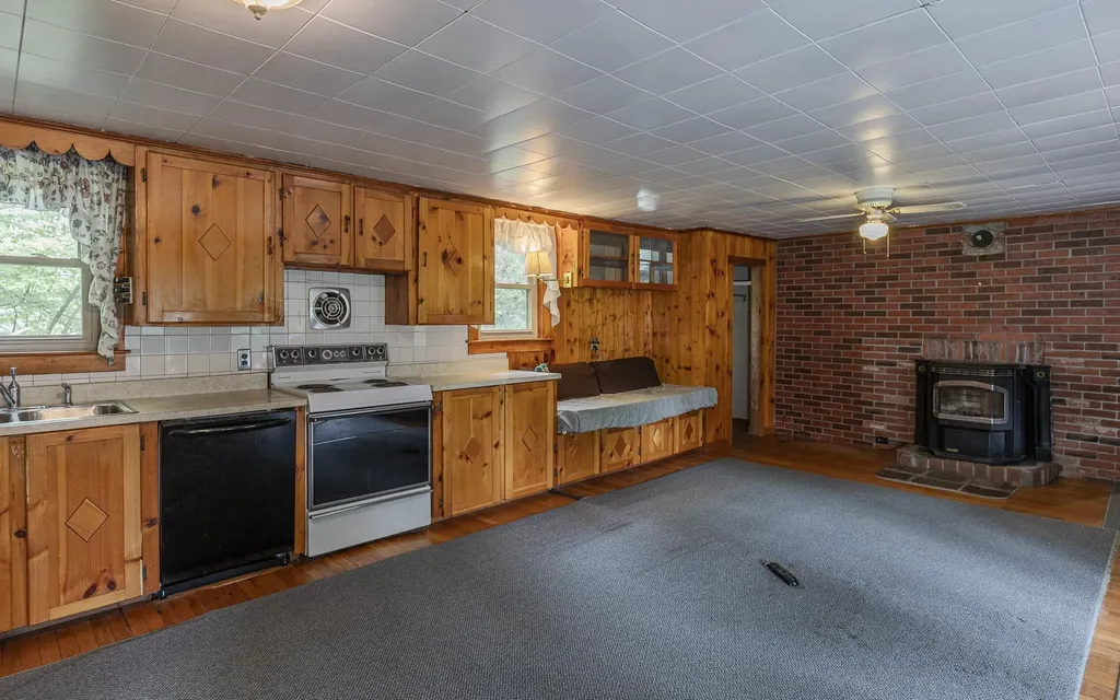 82 Main Street Marlborough NH 03455