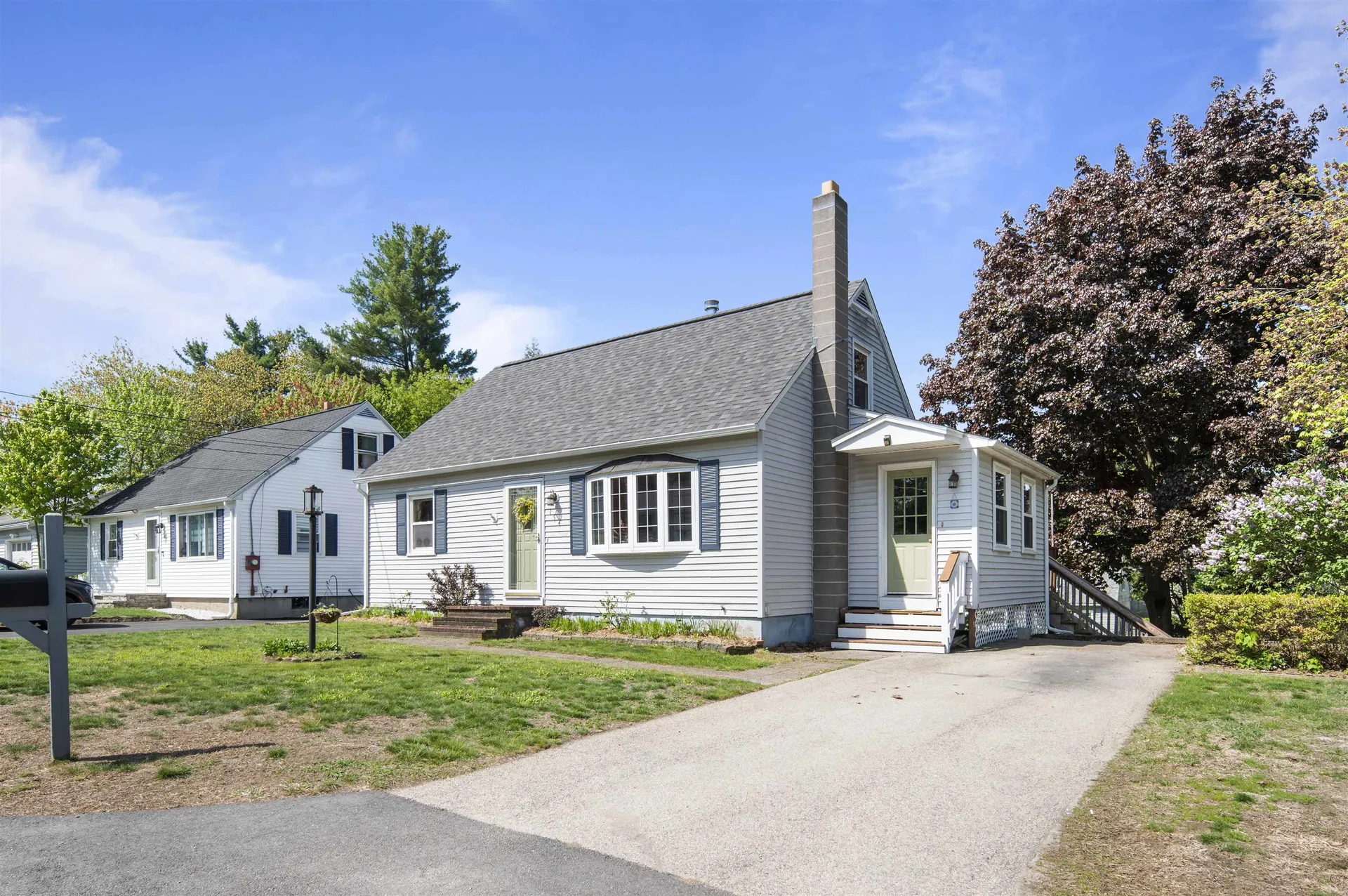 154 Woodbine Avenue Manchester NH 03109
