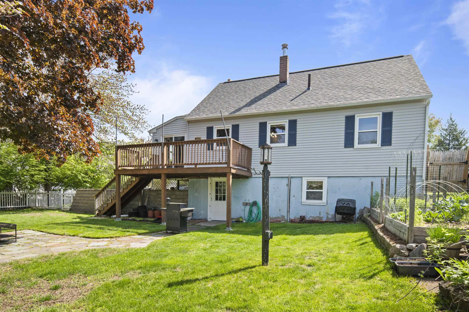 154 Woodbine Avenue Manchester NH 03109