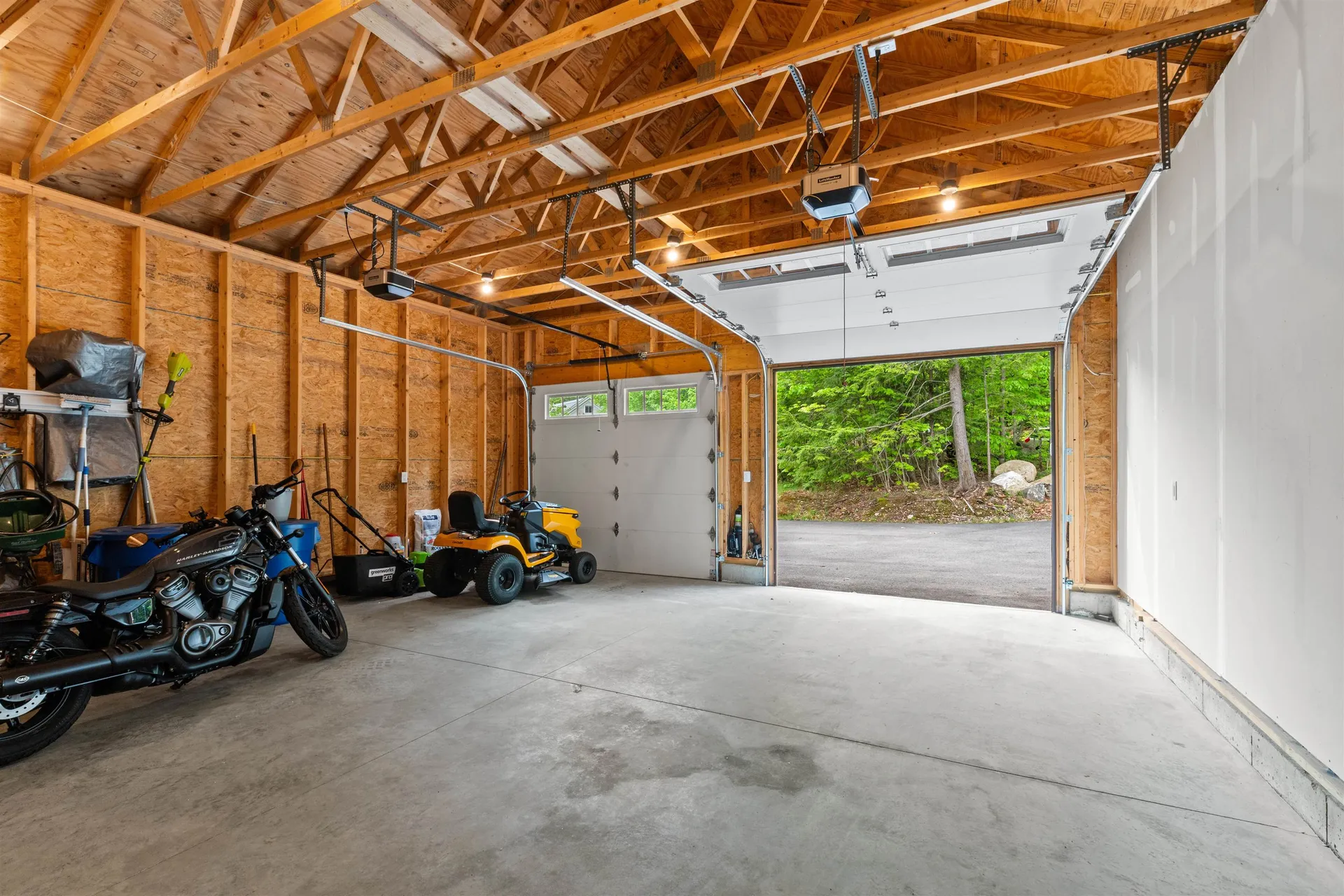 1881 Brownfield Road Conway NH 03813