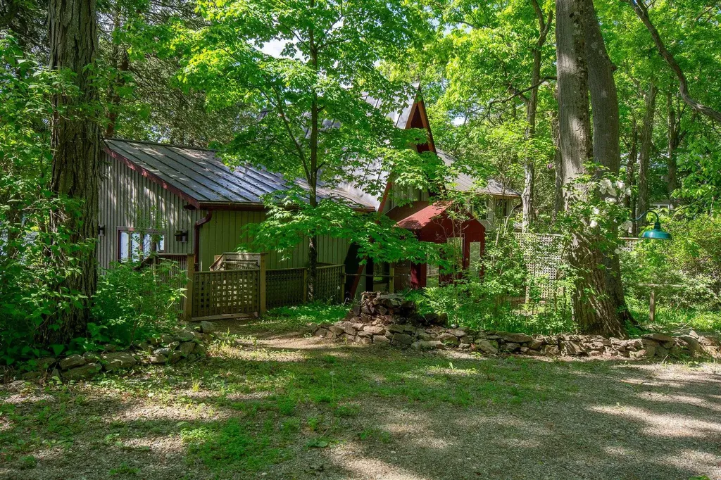 705 Cedar Beach Road Charlotte VT 05445