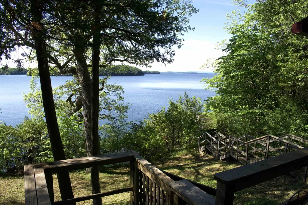 705 Cedar Beach Road Charlotte VT 05445