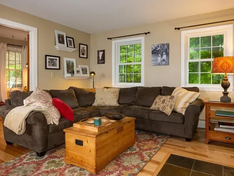 13 Bobolink Circle Essex VT 05452