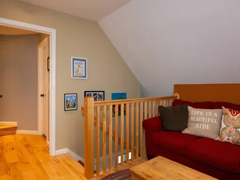13 Bobolink Circle Essex VT 05452