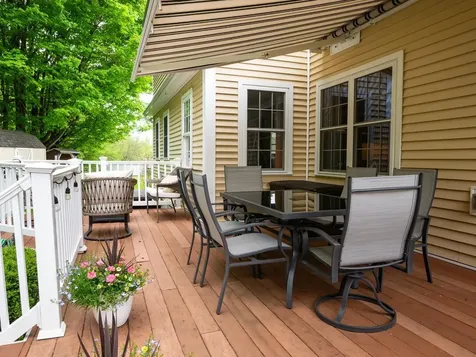 13 Bobolink Circle Essex VT 05452
