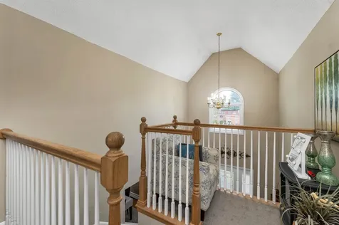 12 Chester Road Derry NH 03038