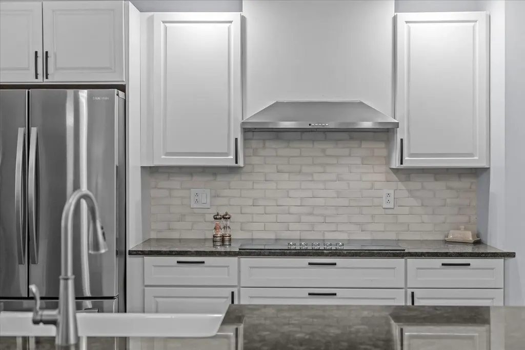 10 Hanley Road Fairfax VT 05454