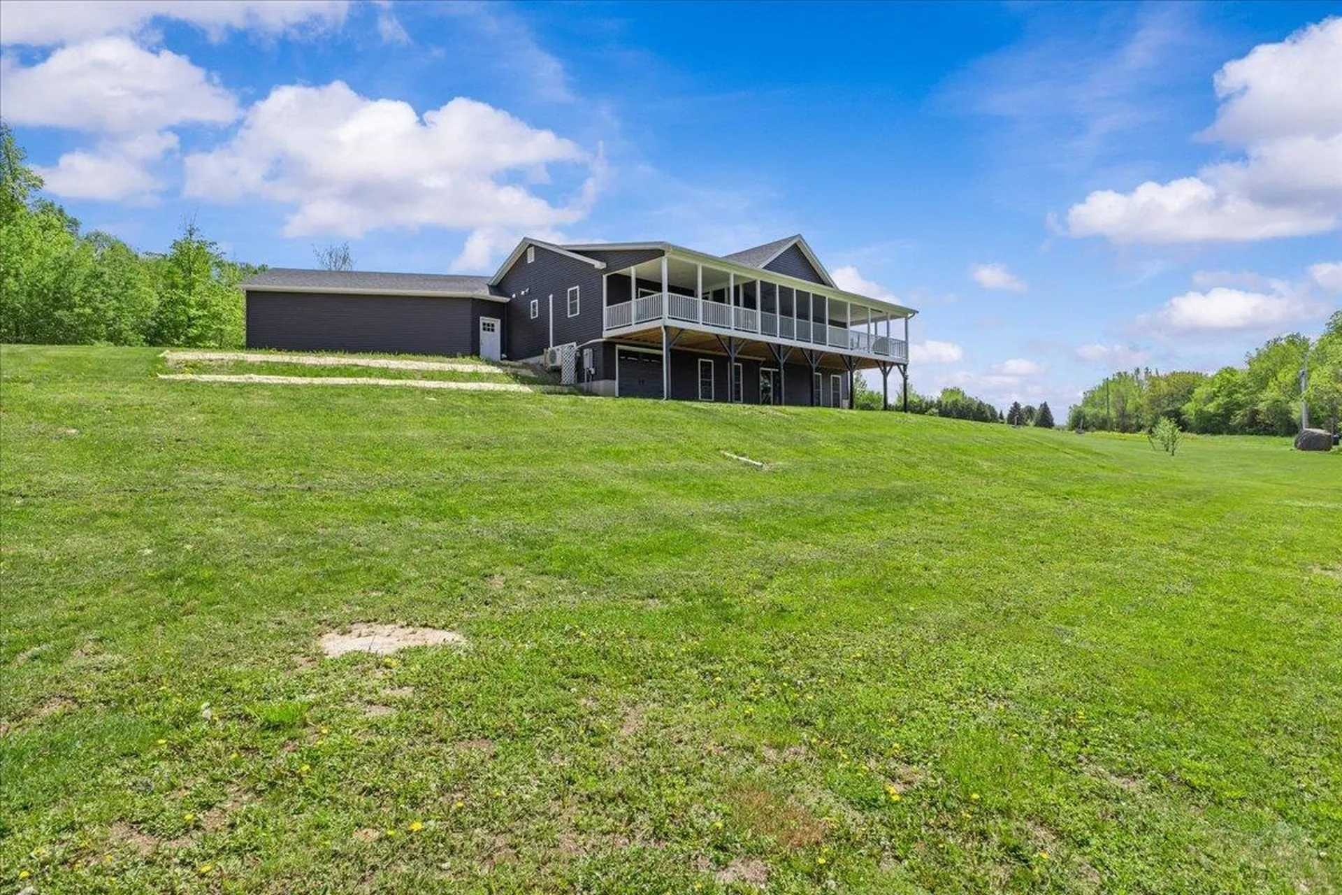 10 Hanley Road Fairfax VT 05454