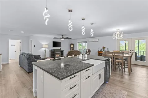 10 Hanley Road Fairfax VT 05454