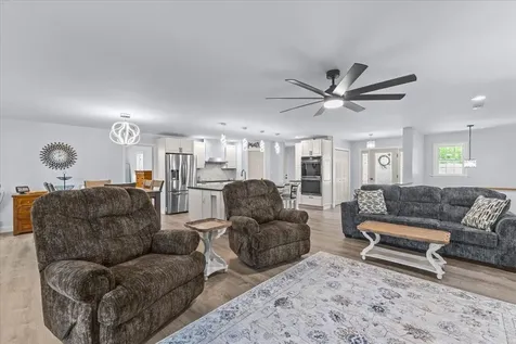 10 Hanley Road Fairfax VT 05454
