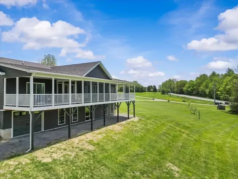 10 Hanley Road Fairfax VT 05454