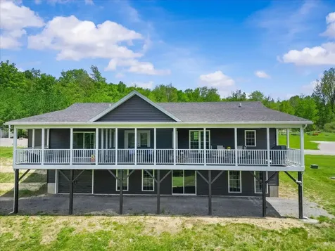 10 Hanley Road Fairfax VT 05454