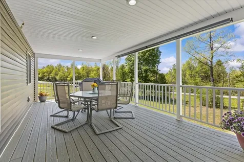 10 Hanley Road Fairfax VT 05454