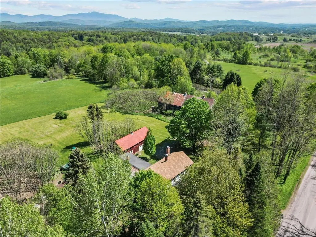 289 Buck Hollow Road Fairfax VT 05454