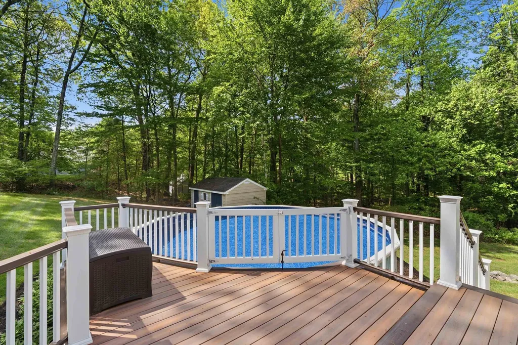 56 Corinthian Drive Salem NH 03079