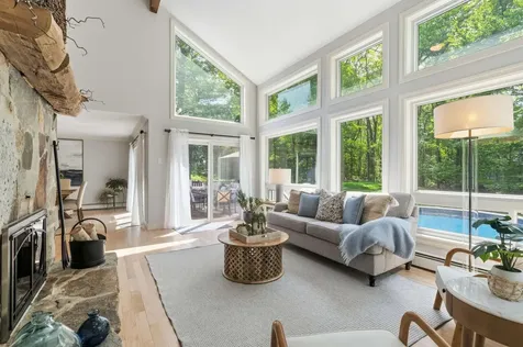 56 Corinthian Drive Salem NH 03079