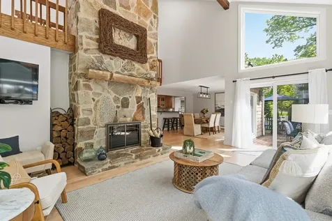 56 Corinthian Drive Salem NH 03079