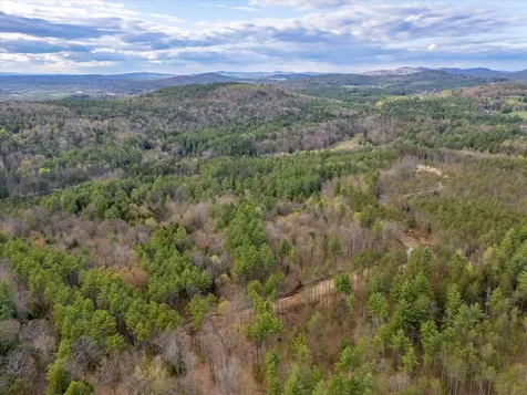 91 Governor Peck Road Jericho VT 05465