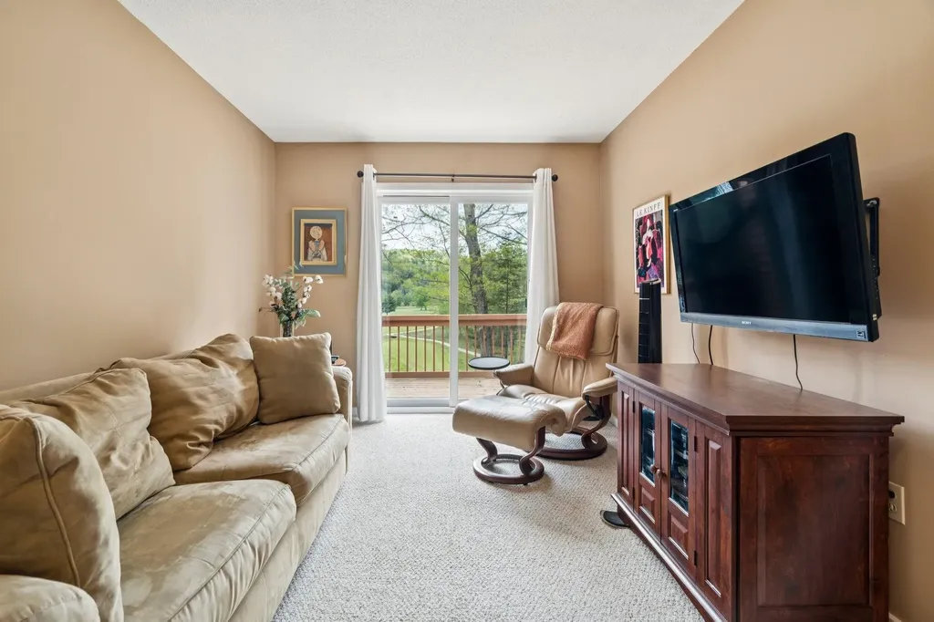 81 Fairway Drive Ashland NH 03217
