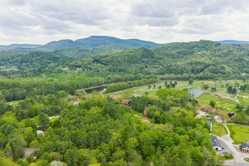 81 Fairway Drive Ashland NH 03217