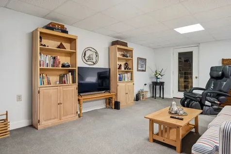 81 Fairway Drive Ashland NH 03217