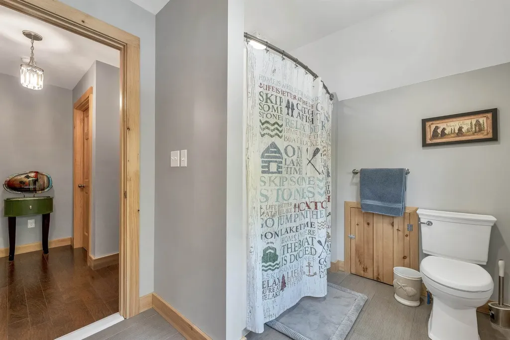 171 Center Street Wolfeboro NH 03894