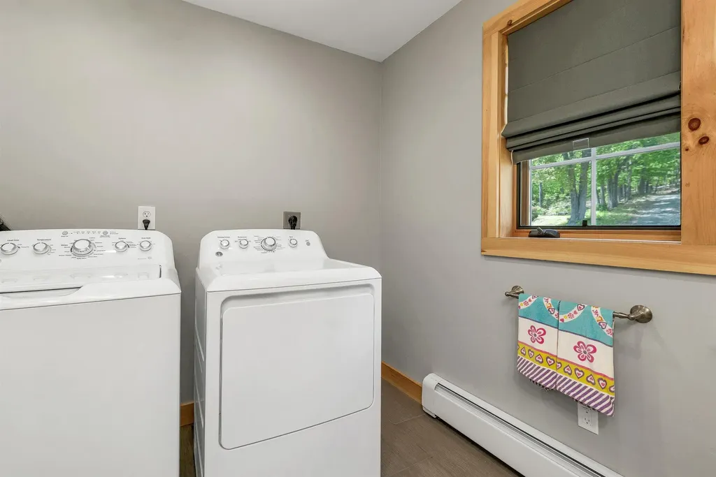 171 Center Street Wolfeboro NH 03894