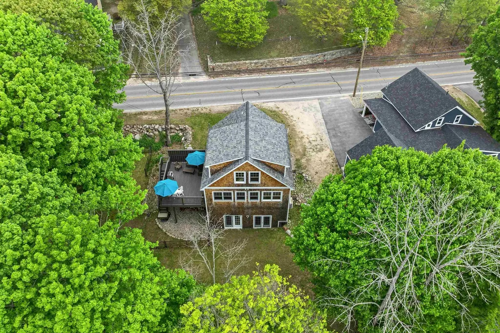 171 Center Street Wolfeboro NH 03894