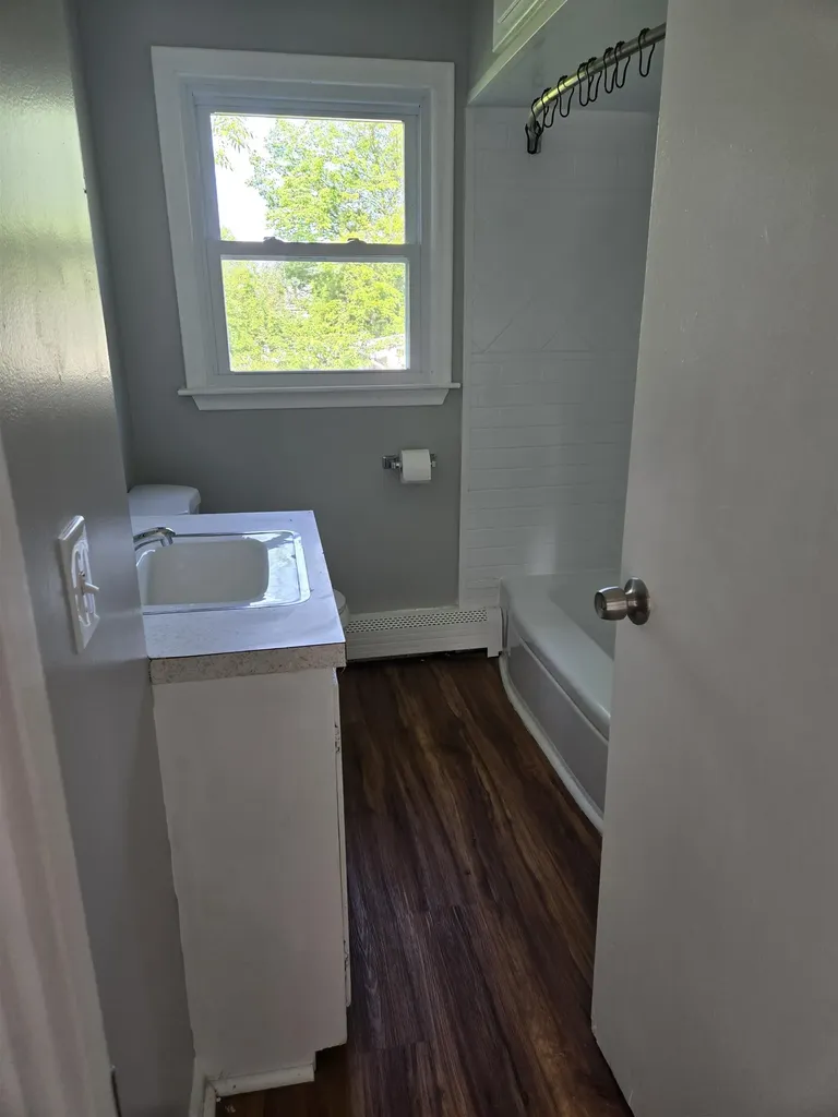 137 Waterman Street Manchester NH 03103