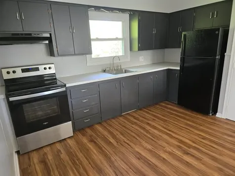 137 Waterman Street Manchester NH 03103