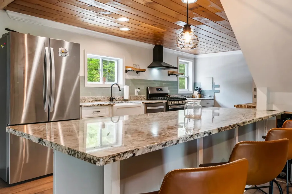435 Mooney Hill Road Madison NH 03849