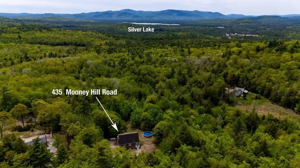 435 Mooney Hill Road Madison NH 03849