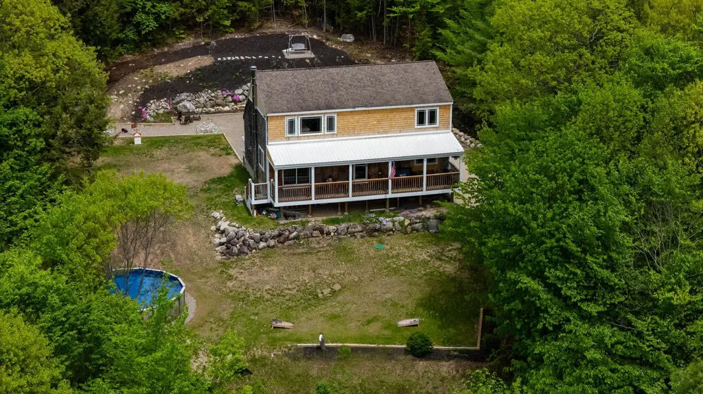 435 Mooney Hill Road Madison NH 03849