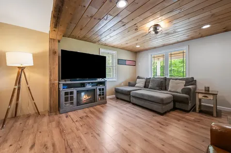 435 Mooney Hill Road Madison NH 03849