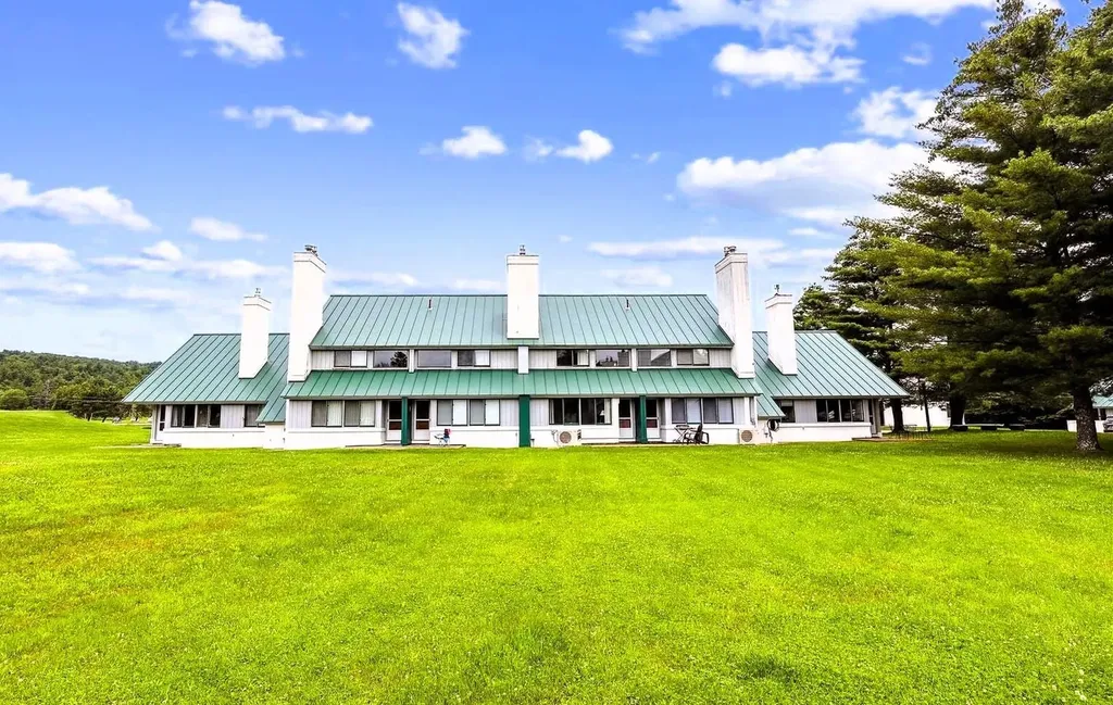 261 Village Green Drive Stowe VT 05672