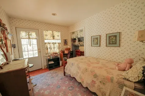 13 Federal Corner Road Tuftonboro NH 03816