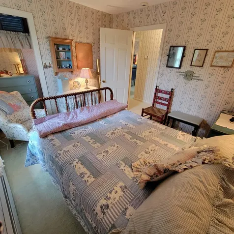 13 Federal Corner Road Tuftonboro NH 03816