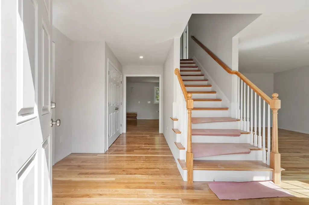 22 Benoit Avenue Pelham NH 03076