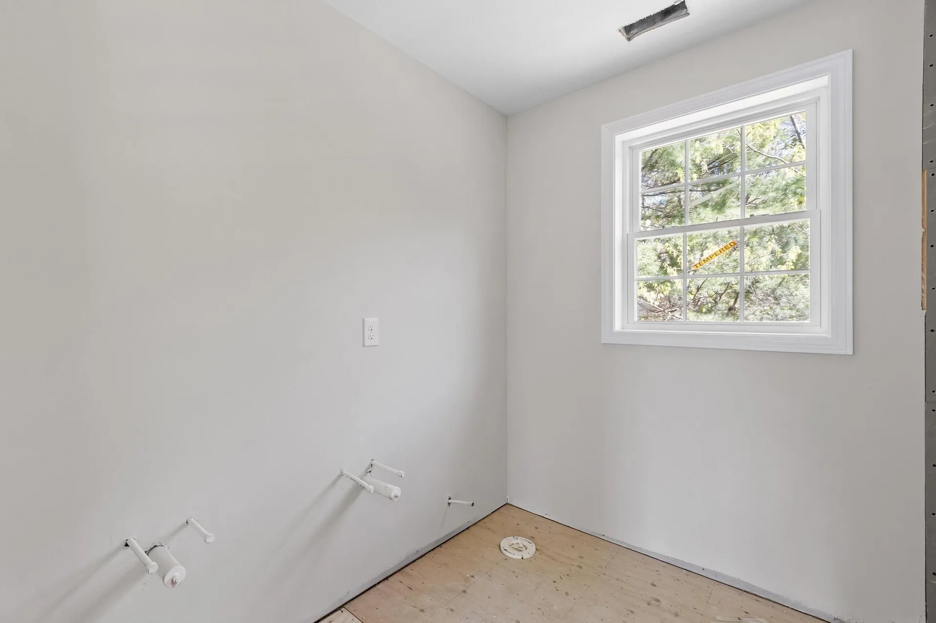 22 Benoit Avenue Pelham NH 03076