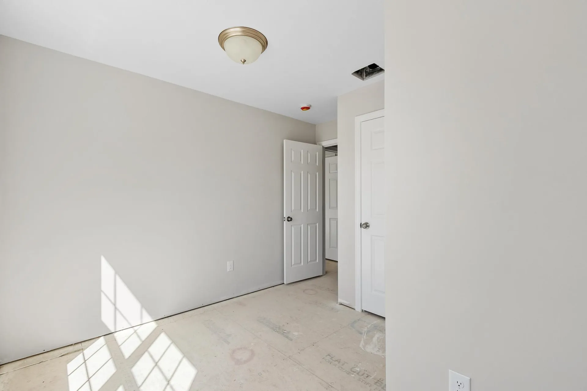 22 Benoit Avenue Pelham NH 03076