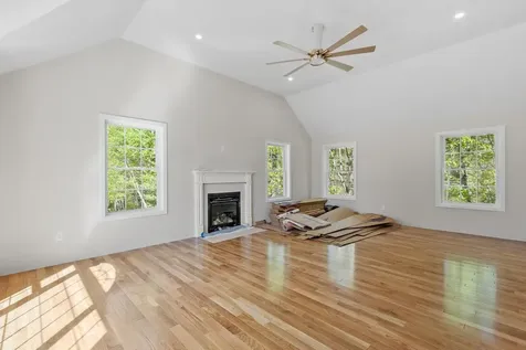22 Benoit Avenue Pelham NH 03076