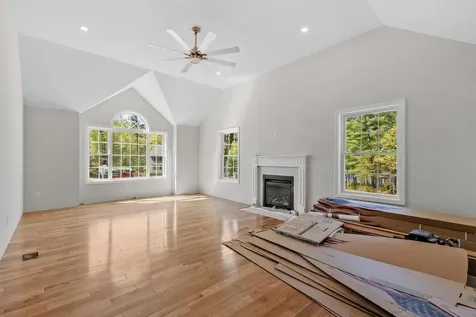 22 Benoit Avenue Pelham NH 03076