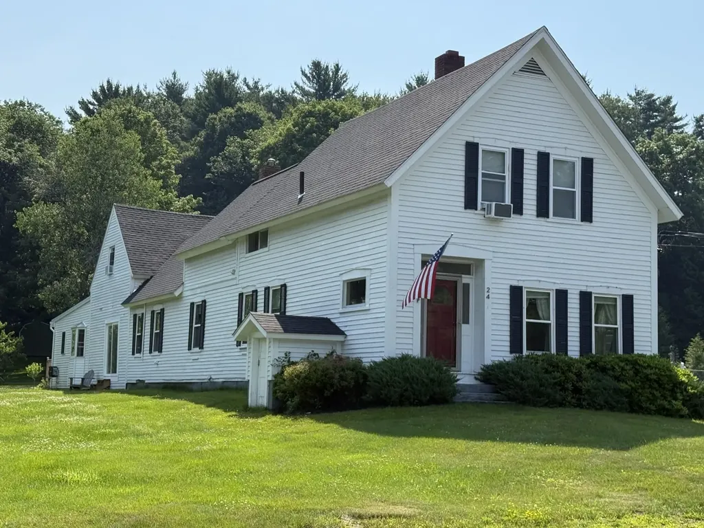 24 Main Street Hooksett NH 03106