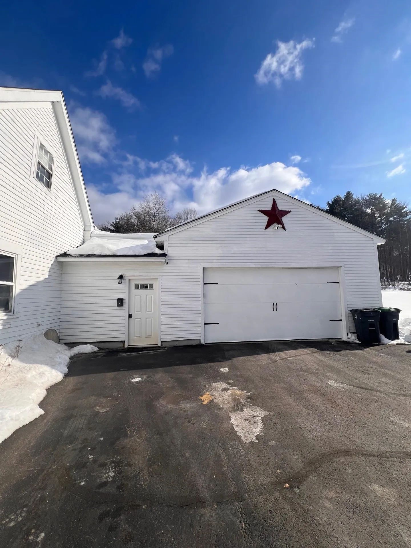 24 Main Street Hooksett NH 03106