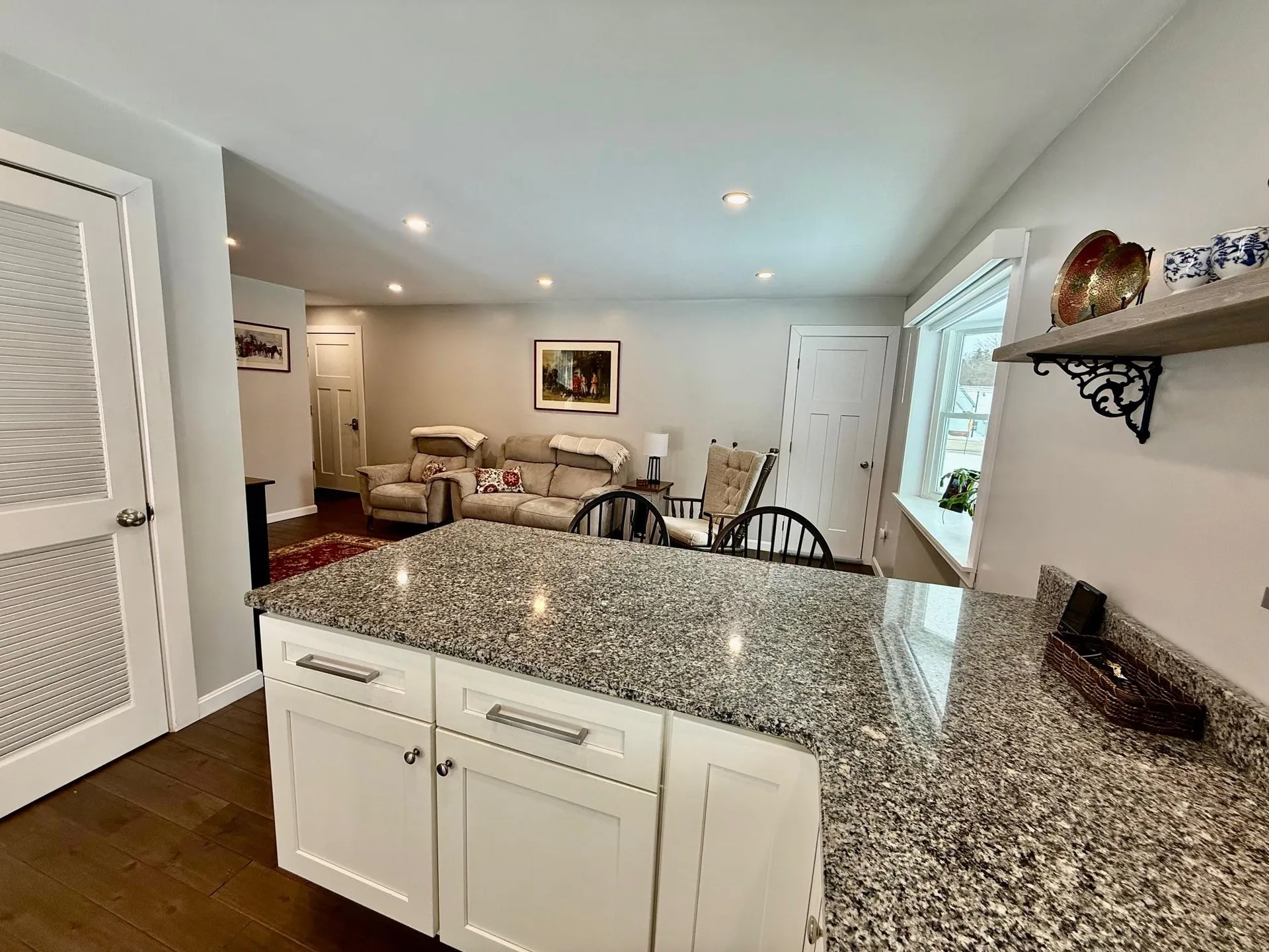 24 Main Street Hooksett NH 03106