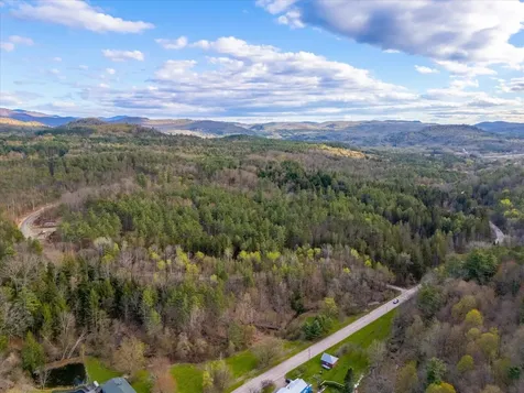 91 Governor Peck Road Jericho VT 05465