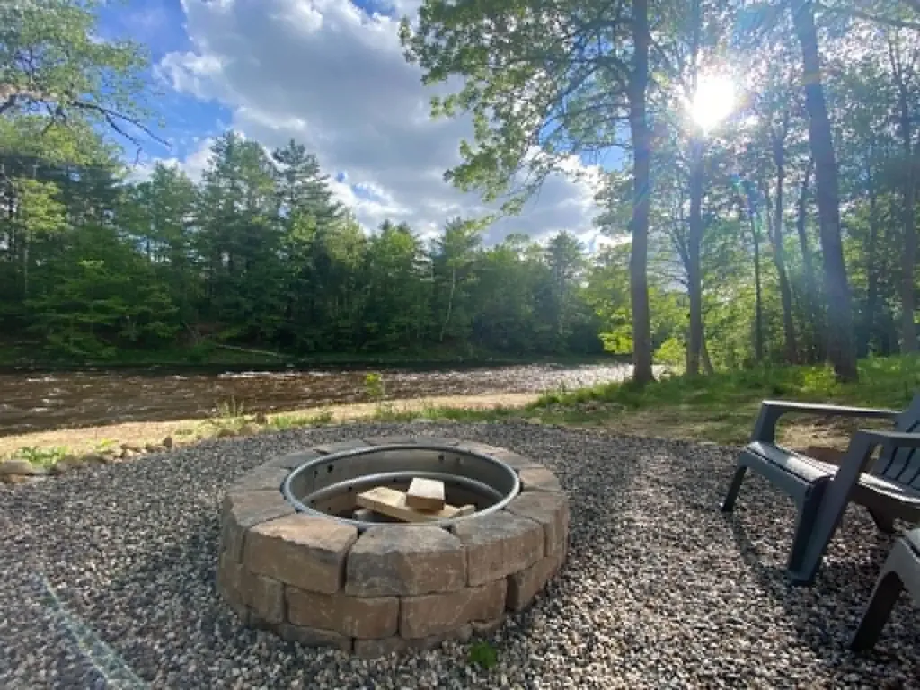 196 Washington Street Littleton NH 03561