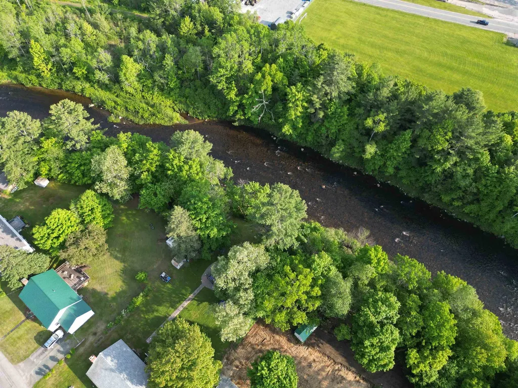 196 Washington Street Littleton NH 03561
