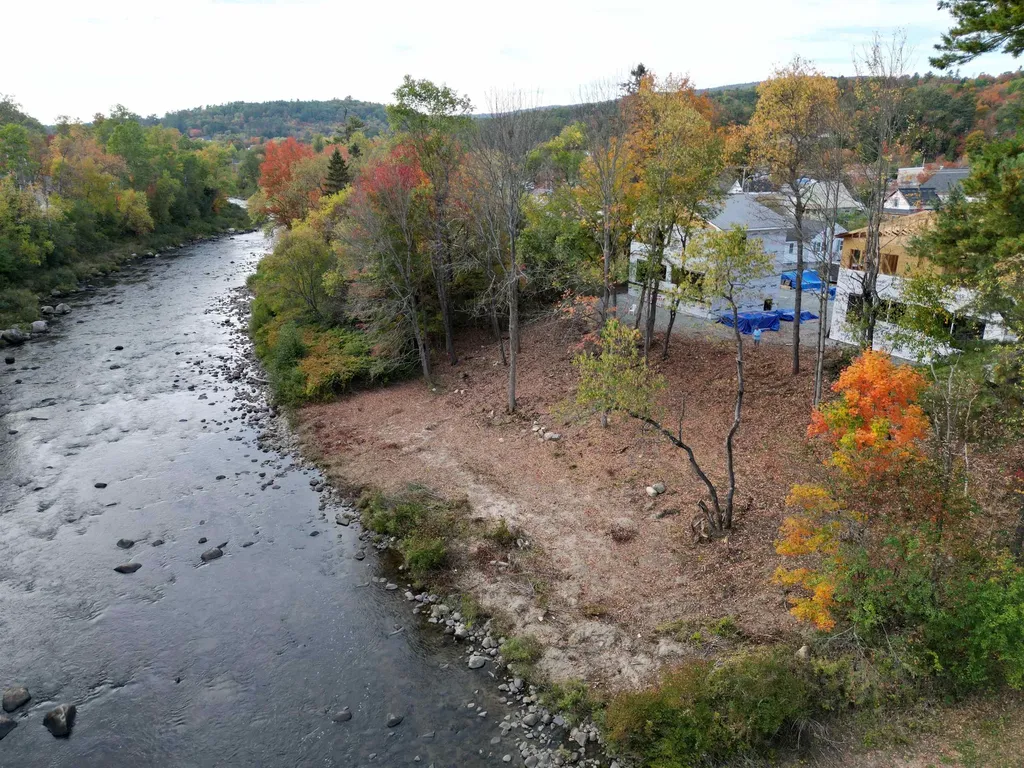 196 Washington Street Littleton NH 03561