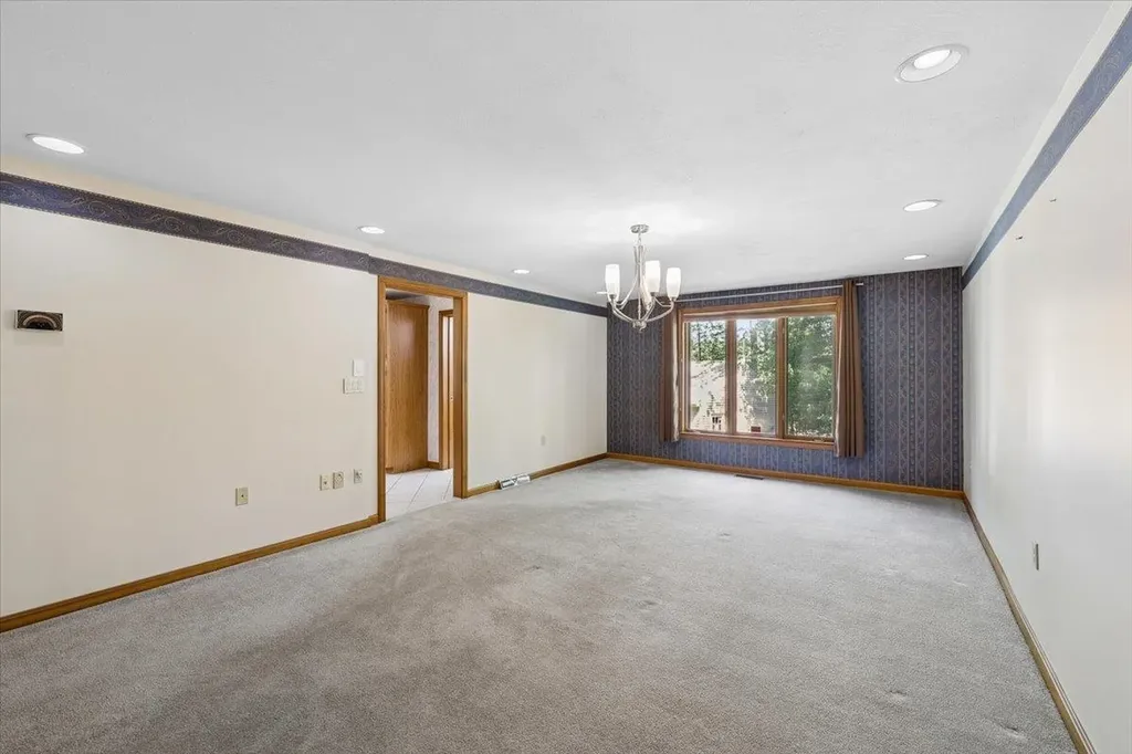 5 Cobblestone Place Merrimack NH 03054